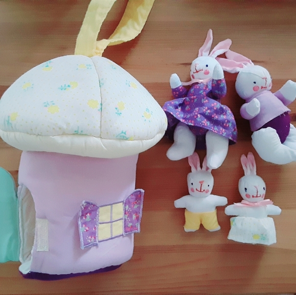 Kubla Crafts Other - Cute Mushroom House with Bunny Dolls